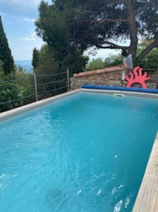 Haut De Villa Au Mont St Clair Vue Exceptionnelle Mer Et Foret Terrasses, Piscine, Petanque, Solarium Prives Sète Eksteriør billede