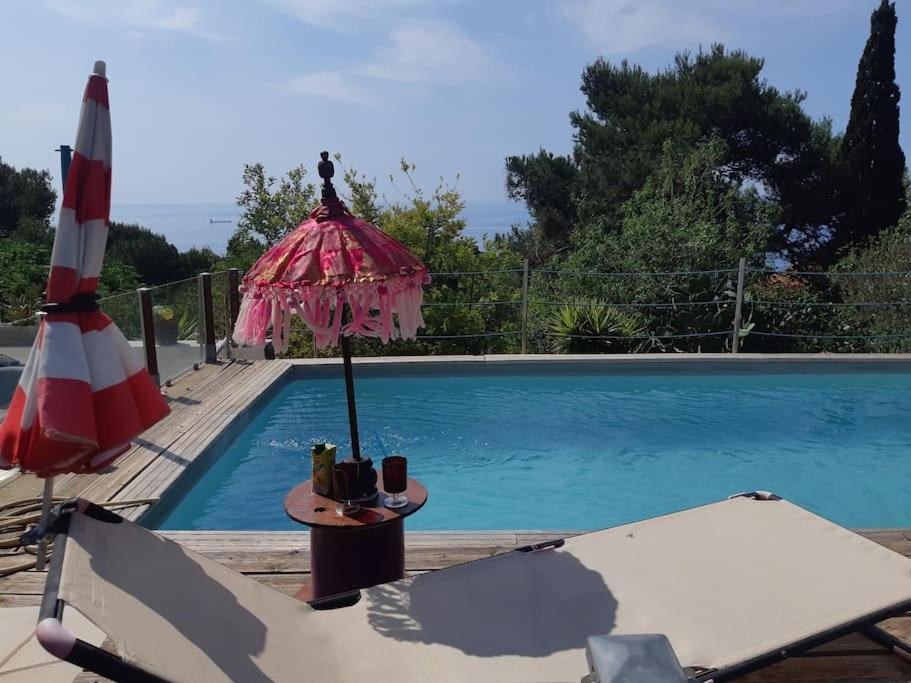 Haut De Villa Au Mont St Clair Vue Exceptionnelle Mer Et Foret Terrasses, Piscine, Petanque, Solarium Prives Sète Eksteriør billede
